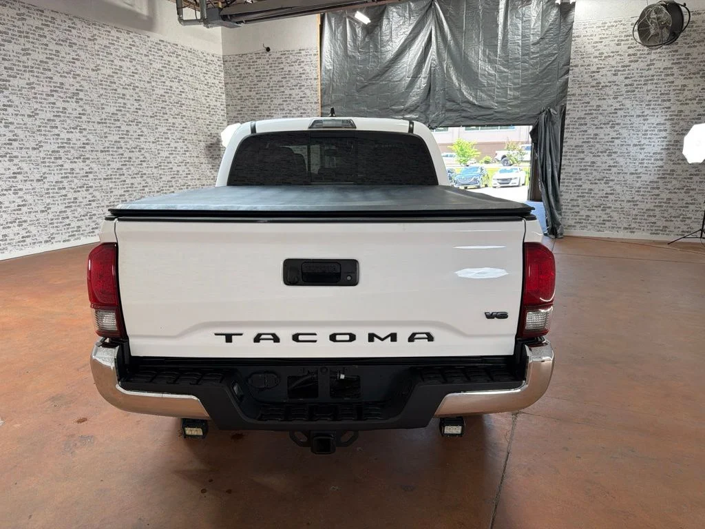 Used 2021 Super White Toyota SR5 image 6