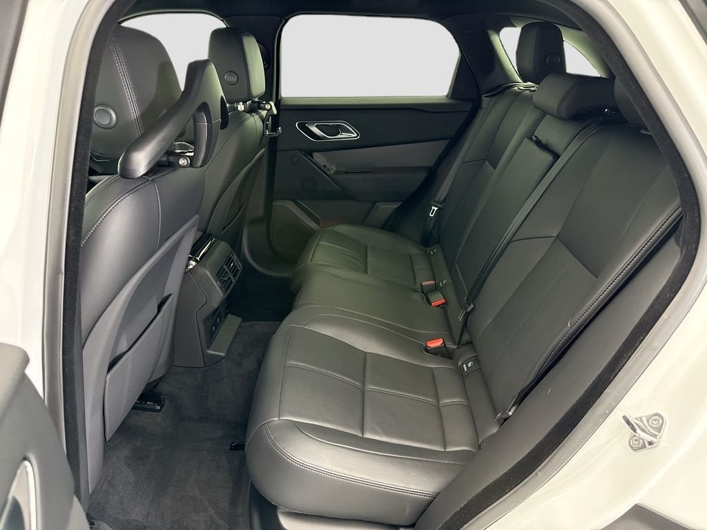 Certified Used 2026 Fuji White Land Rover S image 20