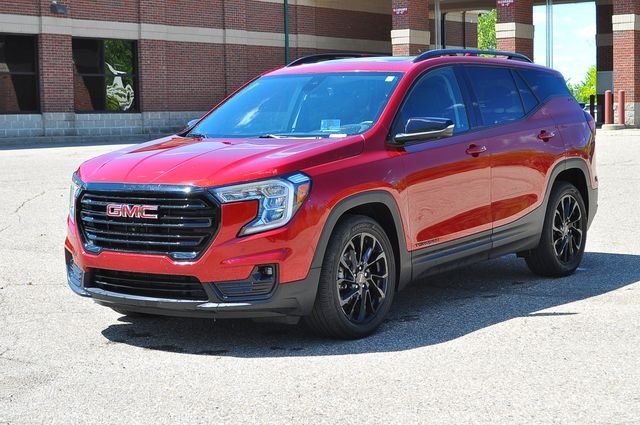 Used 2023 Red GMC SLT image 7