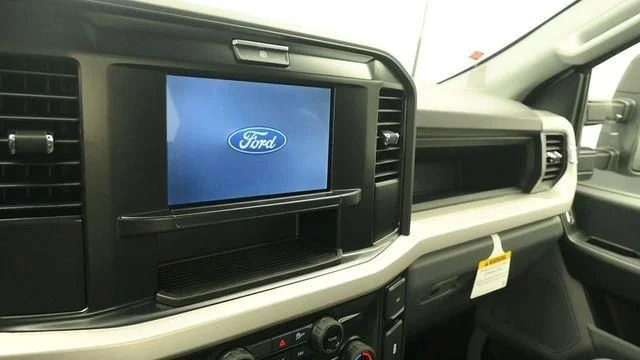 New 2026 Oxford White Ford F-350® XL image 14