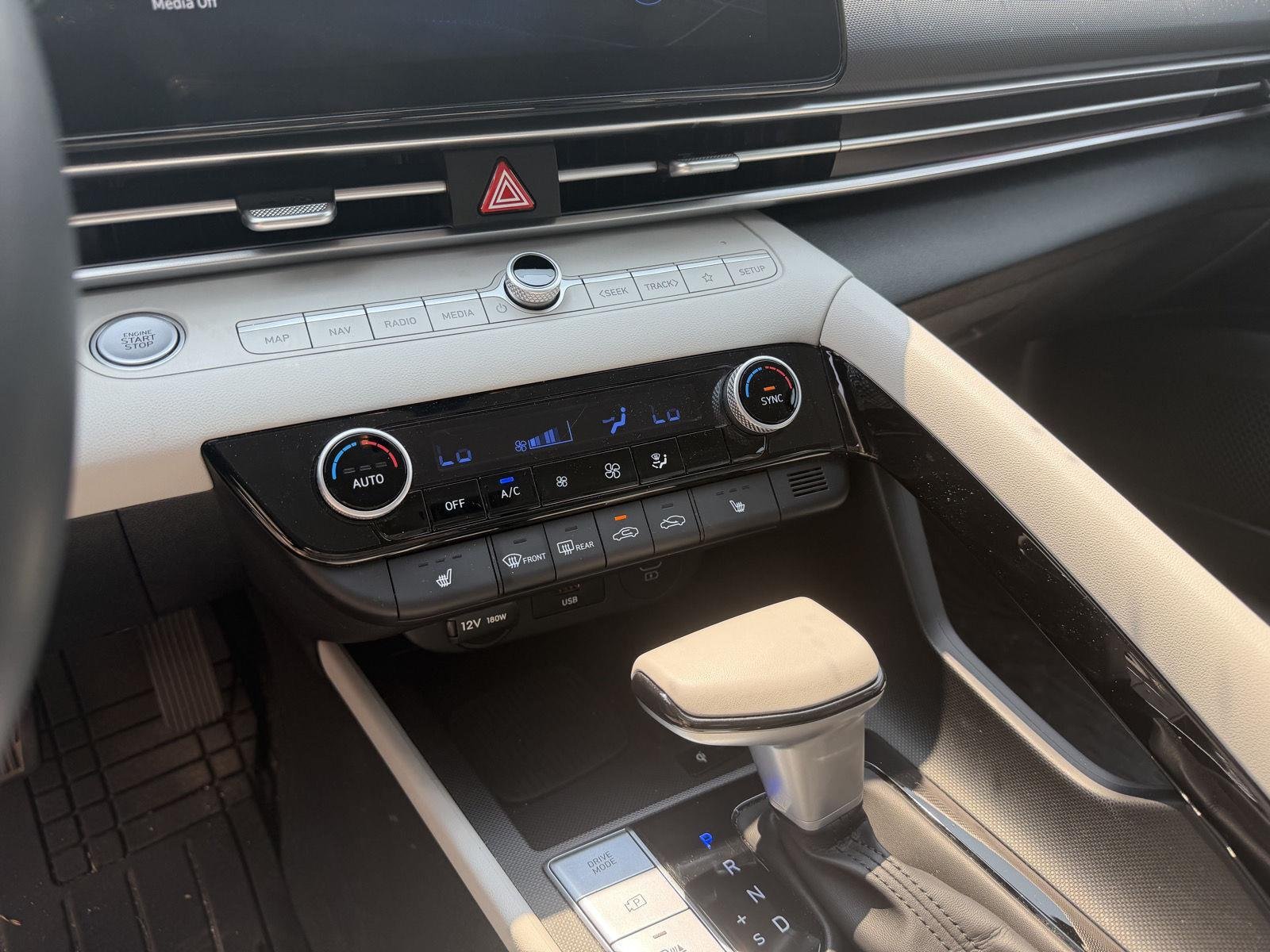 Used 2024 Amazon Gray Hyundai Limited image 12