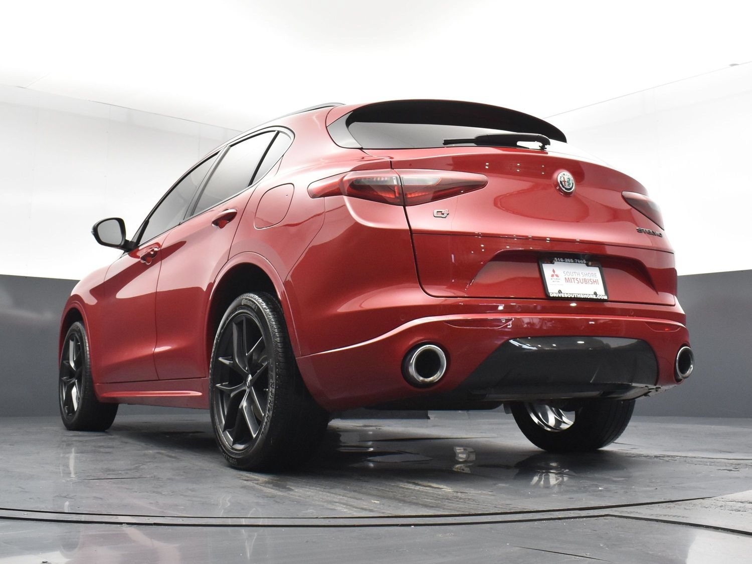 Used 2021 Alfa Rosso Alfa Romeo Ti image 21