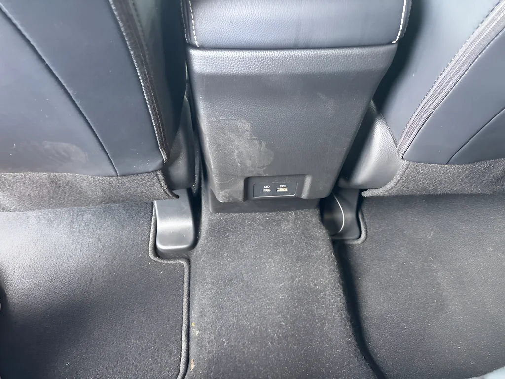 Used 2025 Alloy Silver Metallic Mitsubishi  image 21