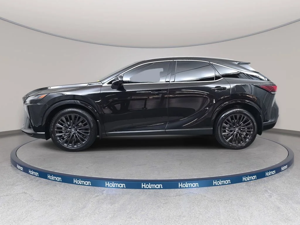 Used 2024 Black Lexus 350 image 9