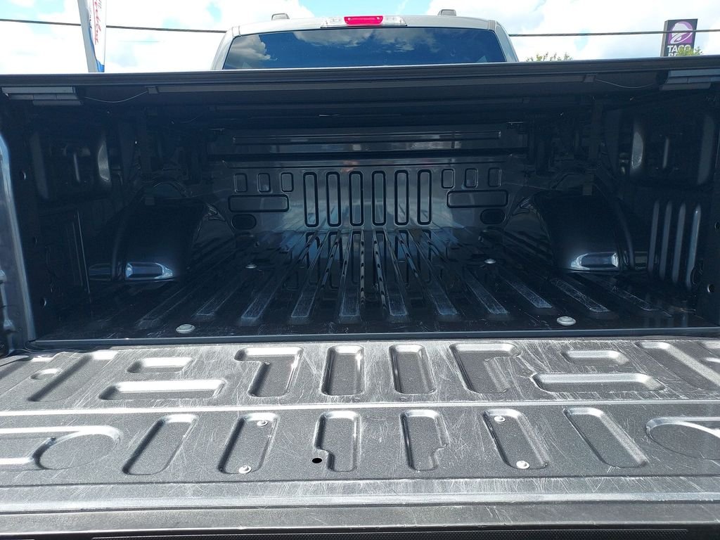 Used 2023 Gray Ford XLT image 29