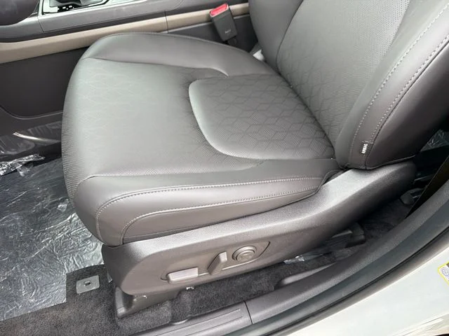 New 2026 White Kia EX image 20