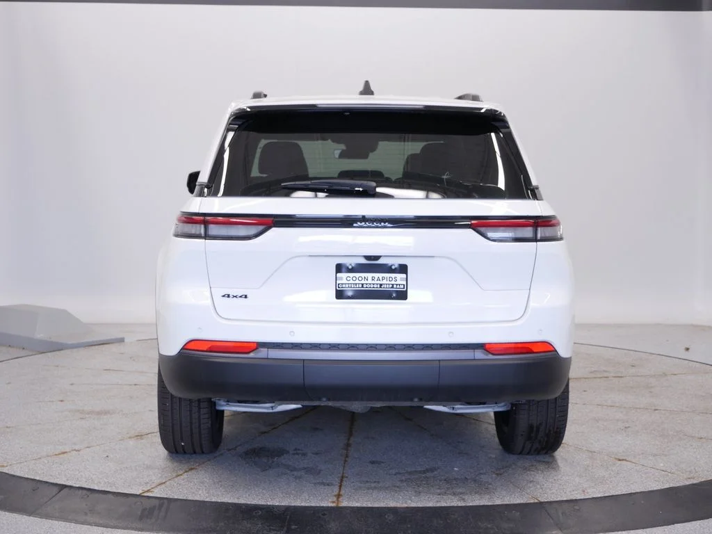 New 2026 Bright White Clearcoat Jeep Limited image 4