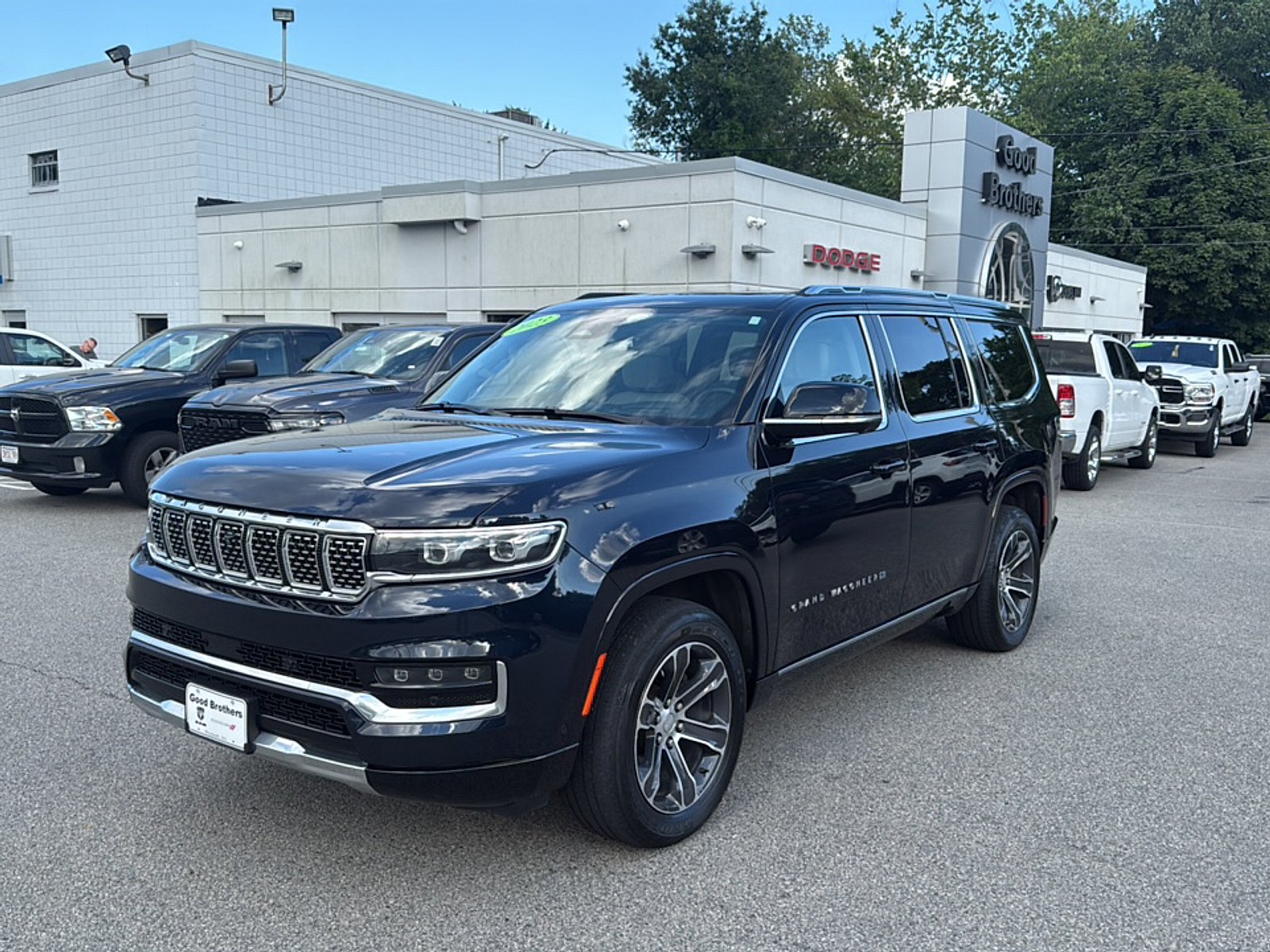 2023 Jeep Grand Wagoneer