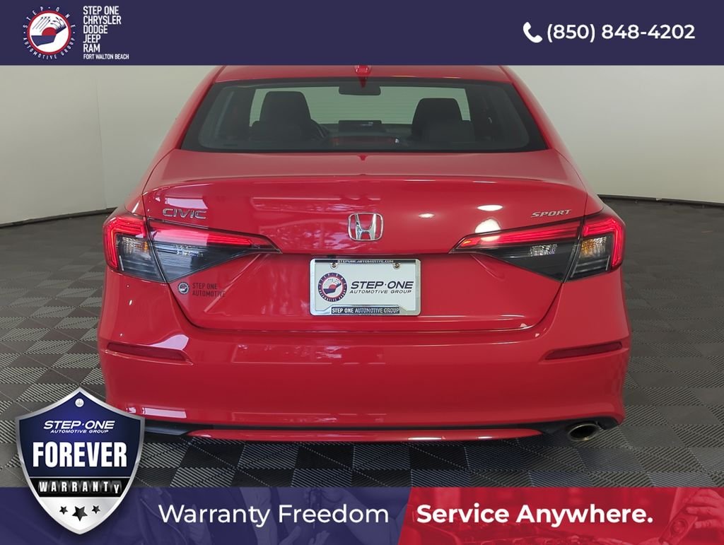 Used 2024  Honda Sport image 5