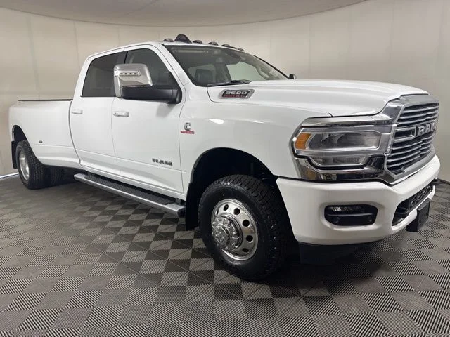 2024 RAM 3500 Laramie 4X4 Crew Cab LWB's photo