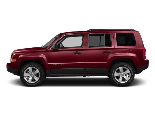 Used 2016 Deep Cherry Red Crystal Pearlcoat Jeep Latitude image 5