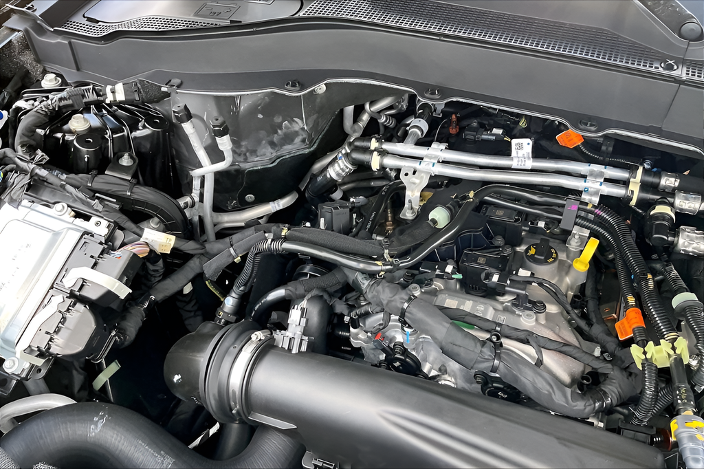 New 2026 Carbonized Gray Metallic Ford Active image 16
