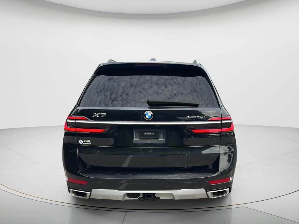 Certified Used 2025 Black Sapphire Metallic BMW xDrive40i image 5