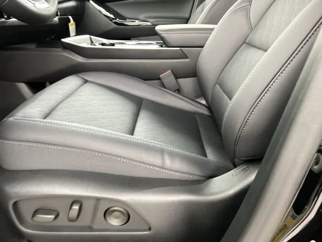 New 2026 Mosaic Black Metallic Chevrolet LT image 24