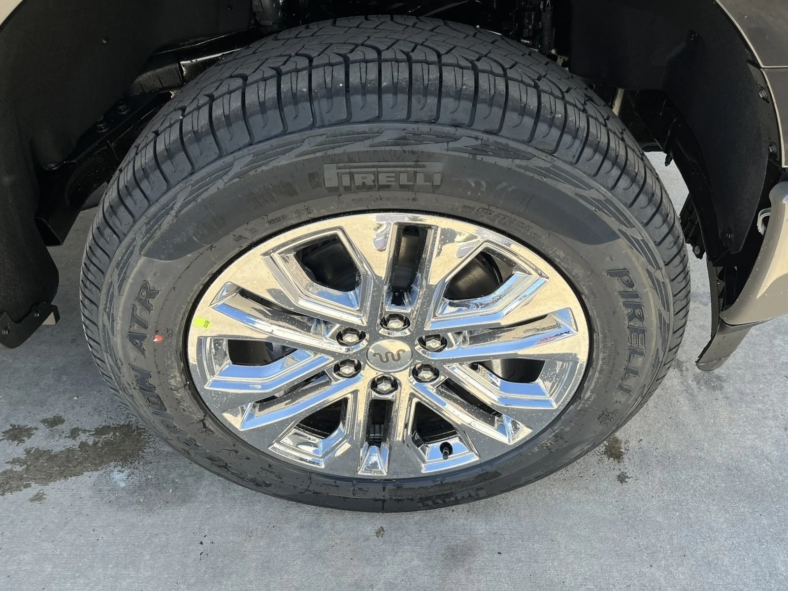 New 2026 Agate Black Metallic Ford King Ranch® image 10