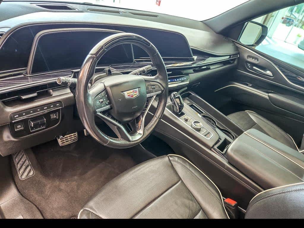 Used 2022 CRYSTAL WHITE TRICOAT Cadillac Sport image 10