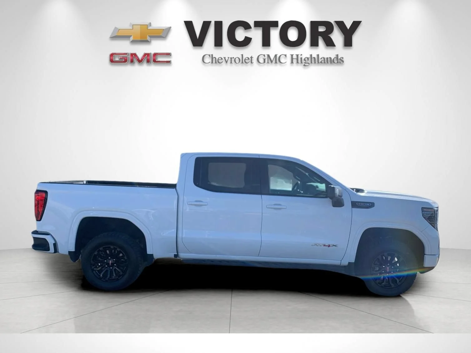 Used 2022 Summit White GMC AT4X image 2