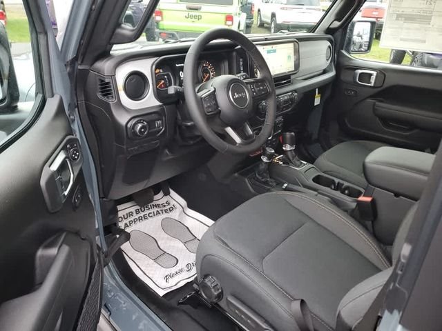 2026 Jeep Wrangler 2-Door Willys - Photo 12