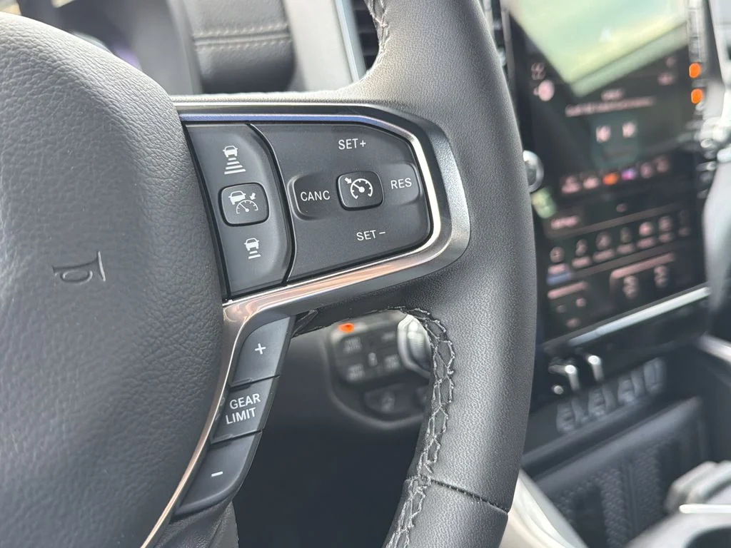 New 2026 Serrano-Green Metallic Exterior Paint RAM Laramie image 18
