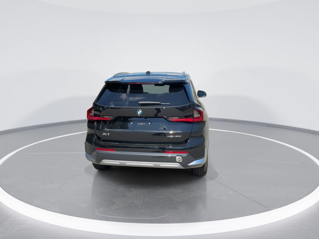 New 2027  BMW xDrive28i image 7