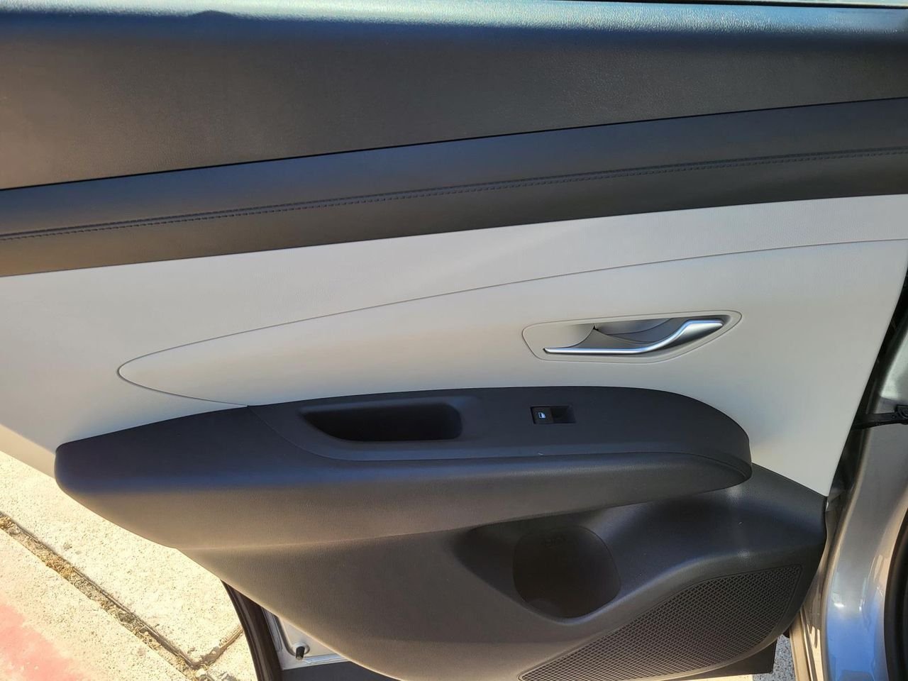 New 2026 Shimmering Silver Hyundai SEL FWD image 10