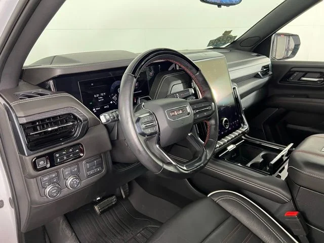 Used 2025 White GMC AT4 Ultimate image 12