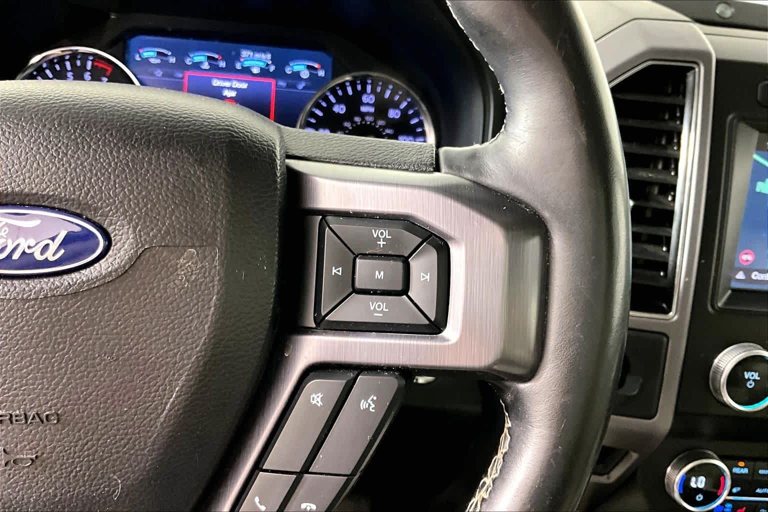 Used 2019 Blue Ford Platinum image 24
