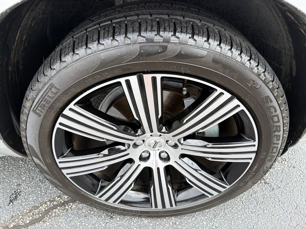 2023 Volvo XC90 Ultimate - Photo 12