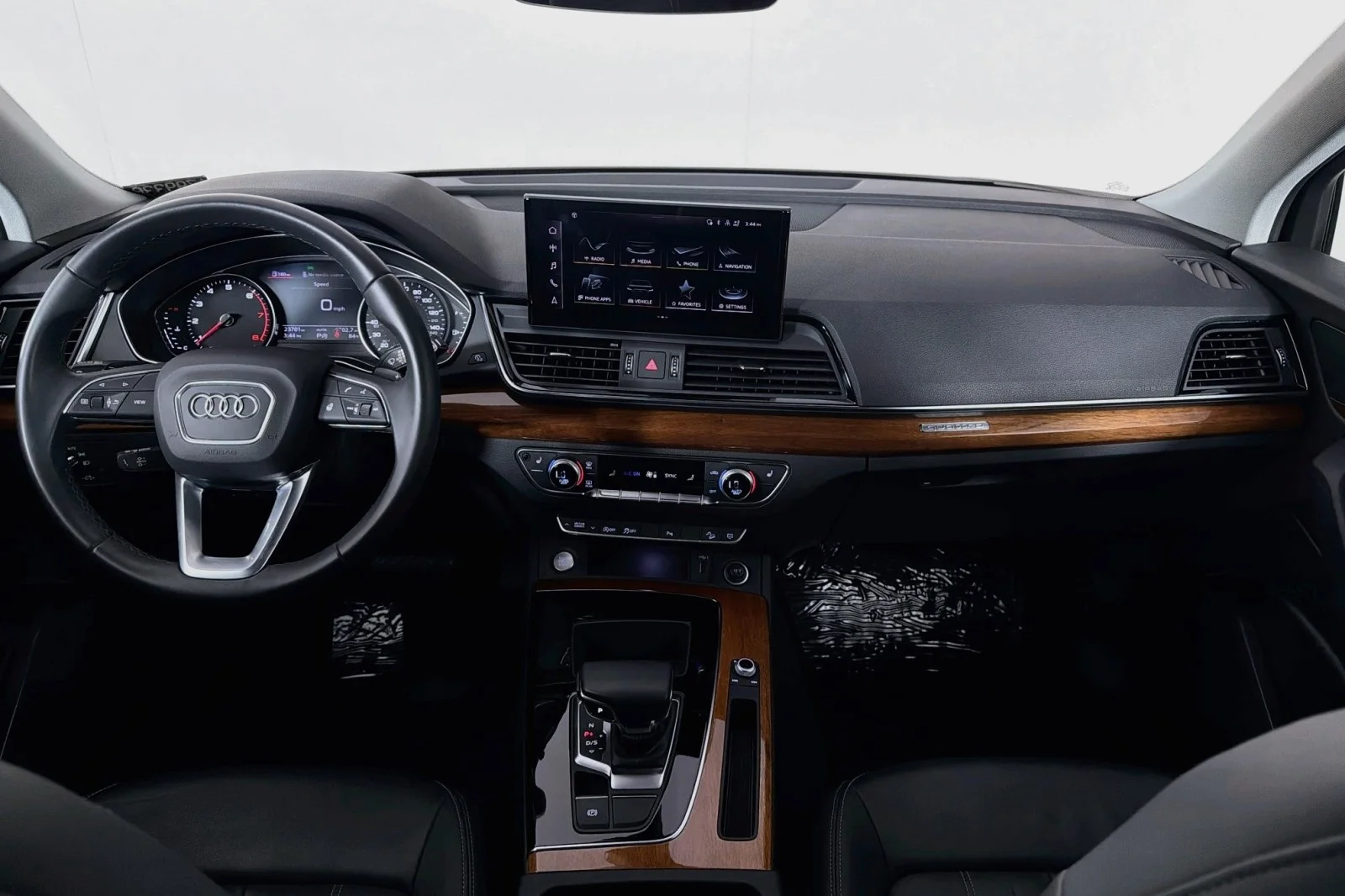 Used 2022 Mythos Black Metallic Audi S line image 5