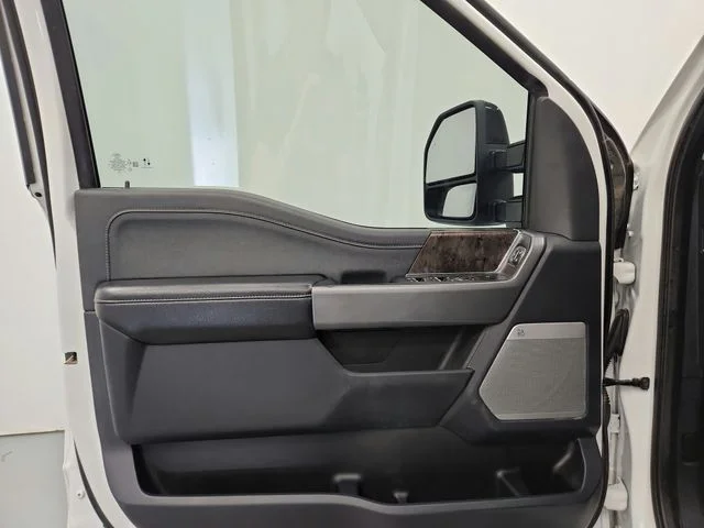 Used 2024 White Ford Lariat image 46
