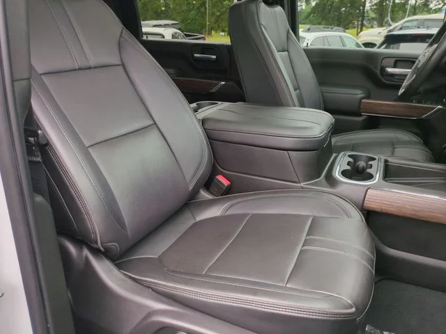 Used 2023 White Chevrolet High Country image 25