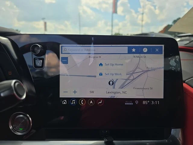 Used 2020 Red Chevrolet Stingray image 20