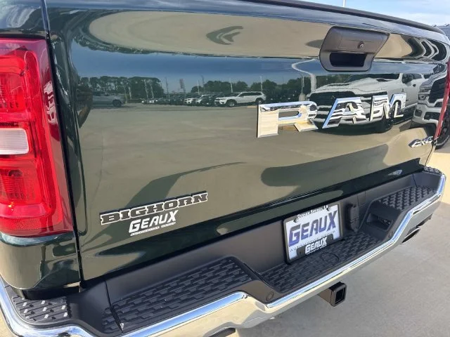New 2027 Serrano-Green Metallic Exterior Paint RAM Big Horn/Lone Star image 18