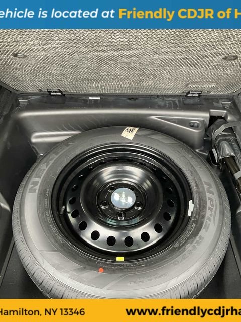 Used 2024 Silver Jeep Summit Reserve image 59