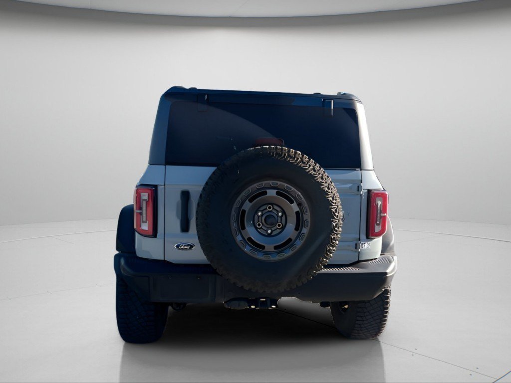 Used 2023 Cactus Gray Ford Everglades image 9