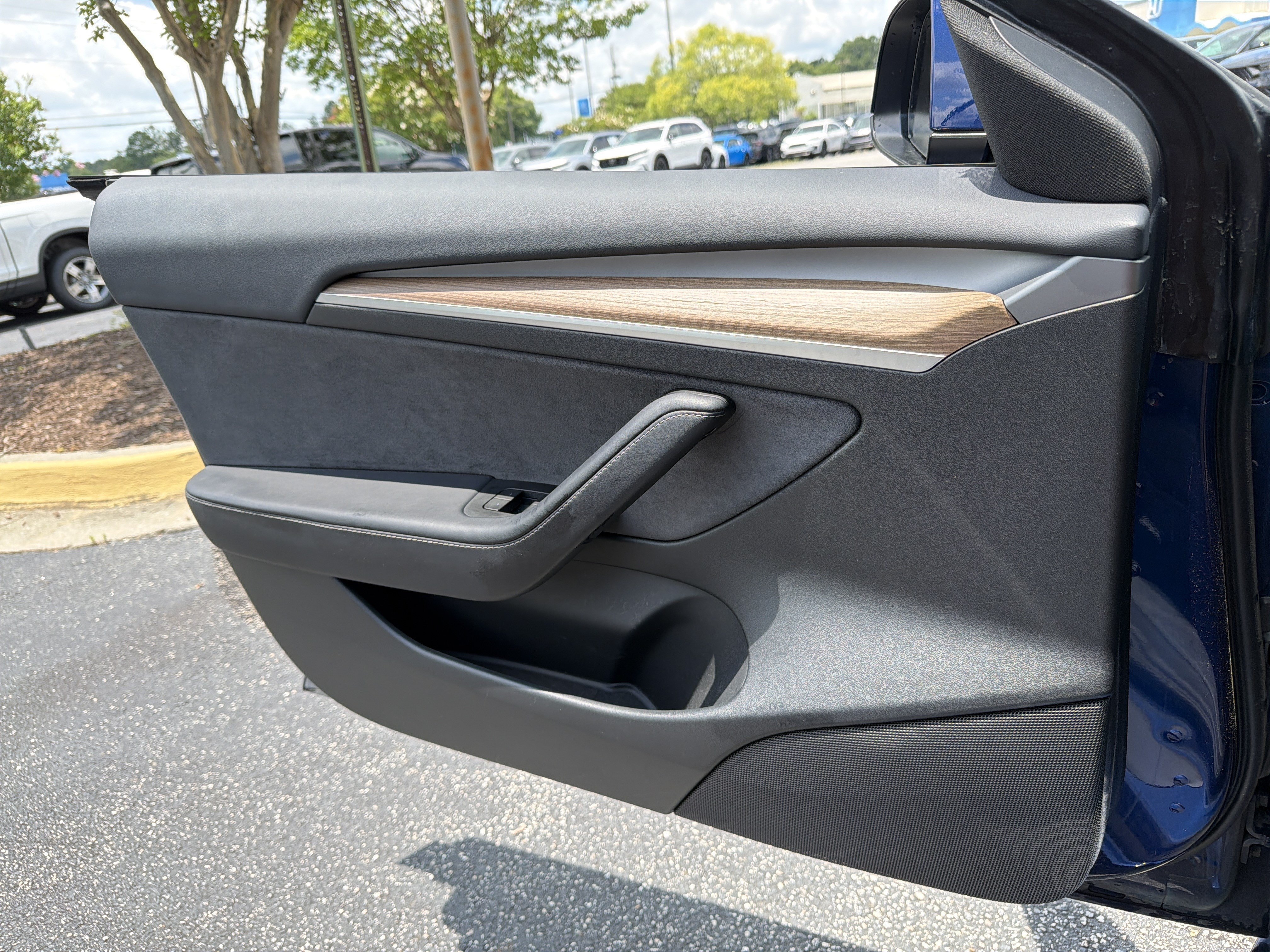 Used 2023 Deep Blue Metallic Tesla Performance image 11