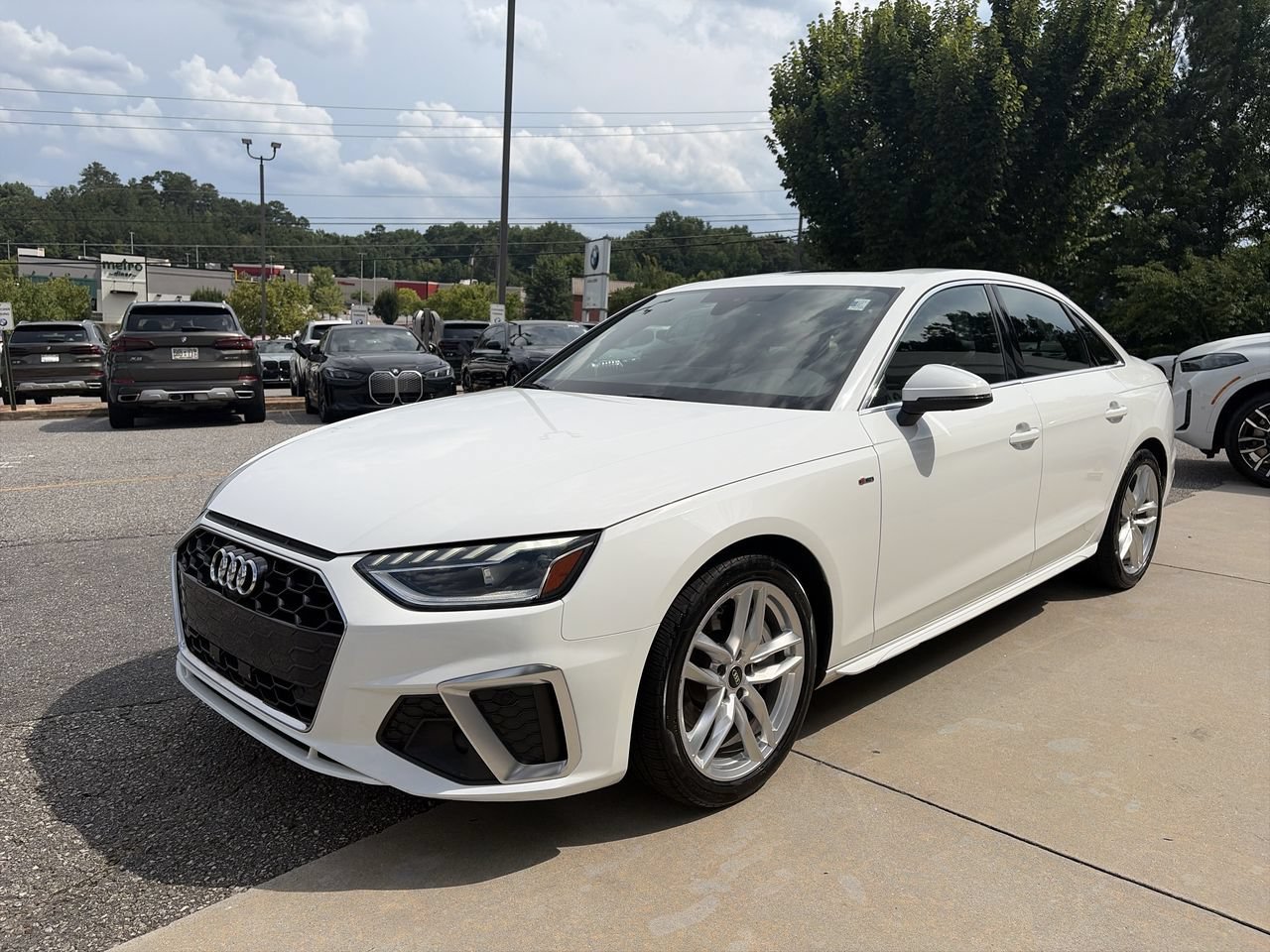 Used 2022 Ibis White Audi S line Premium Plus image 4