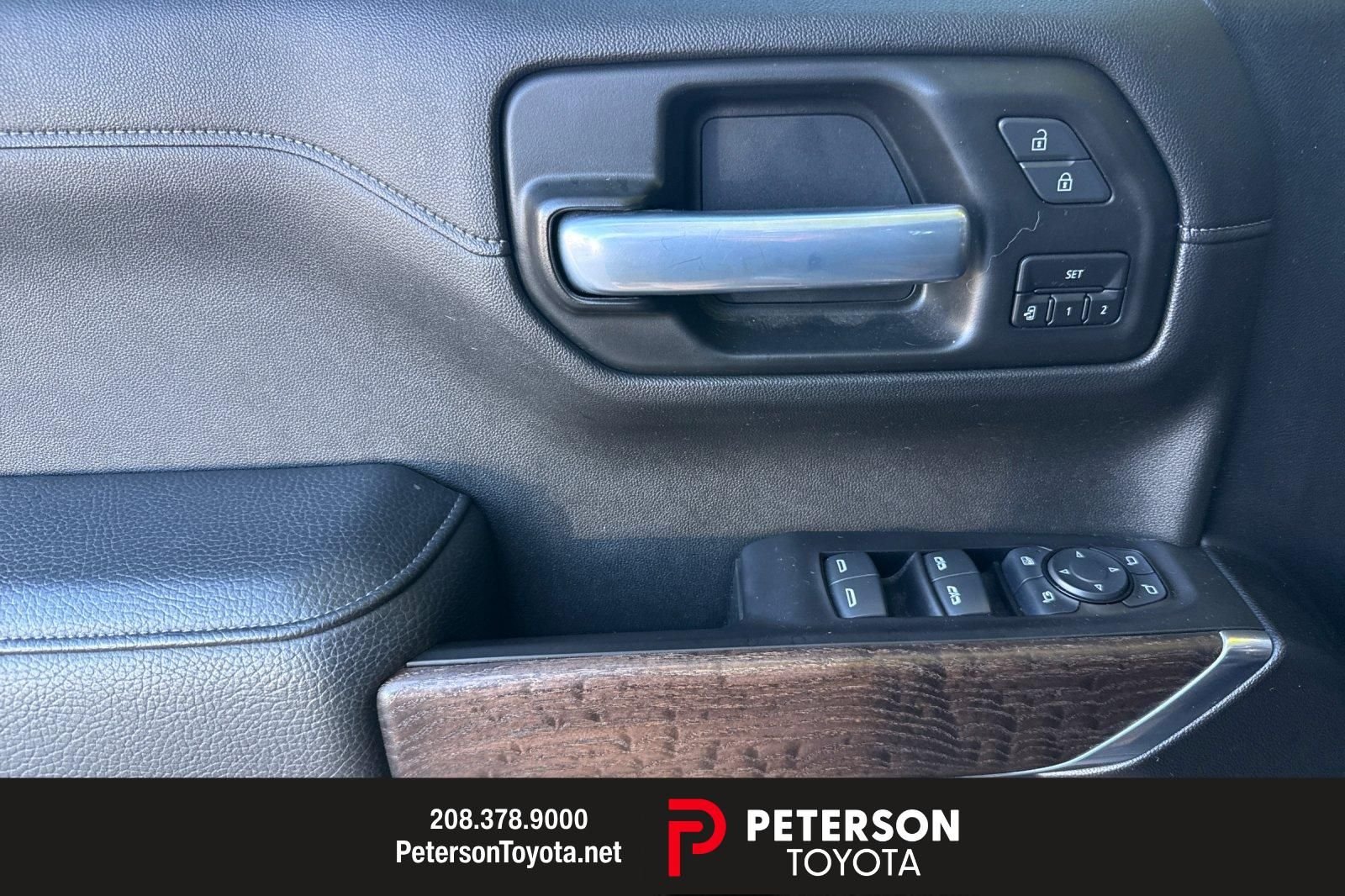 Used 2021 Blue GMC Denali image 10