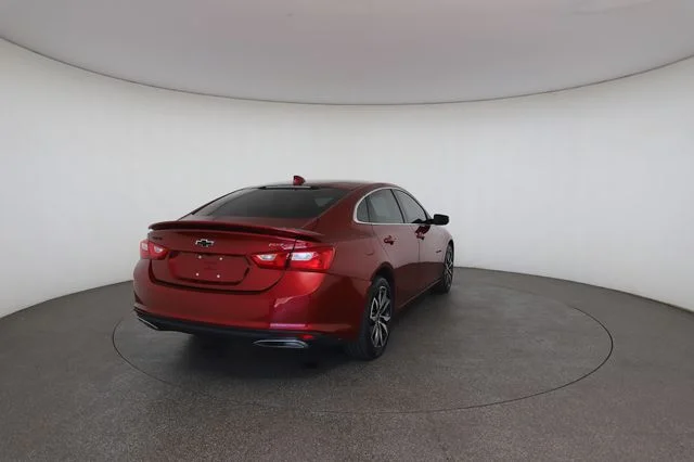 Used 2021 Red Chevrolet RS image 17