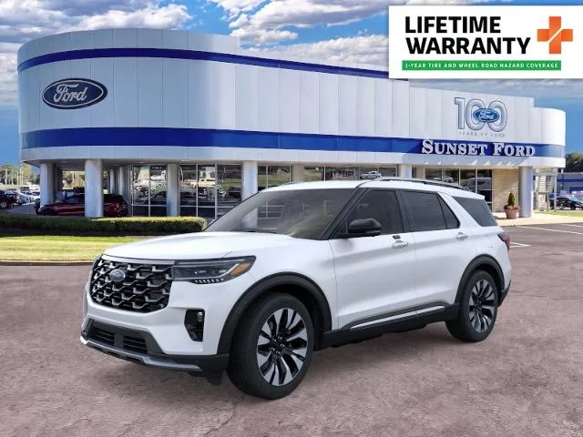 New 2026 Star White Metallic Tri-Coat Ford Platinum™ image 1