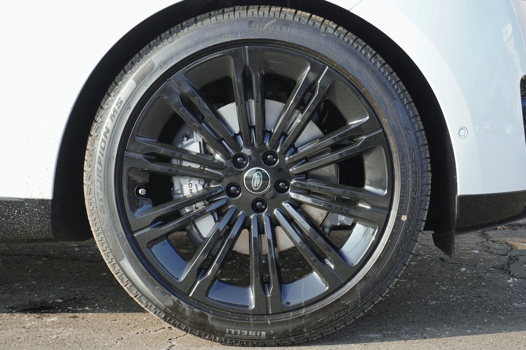 2025 LAND ROVER RANGE ROVER - Image 8