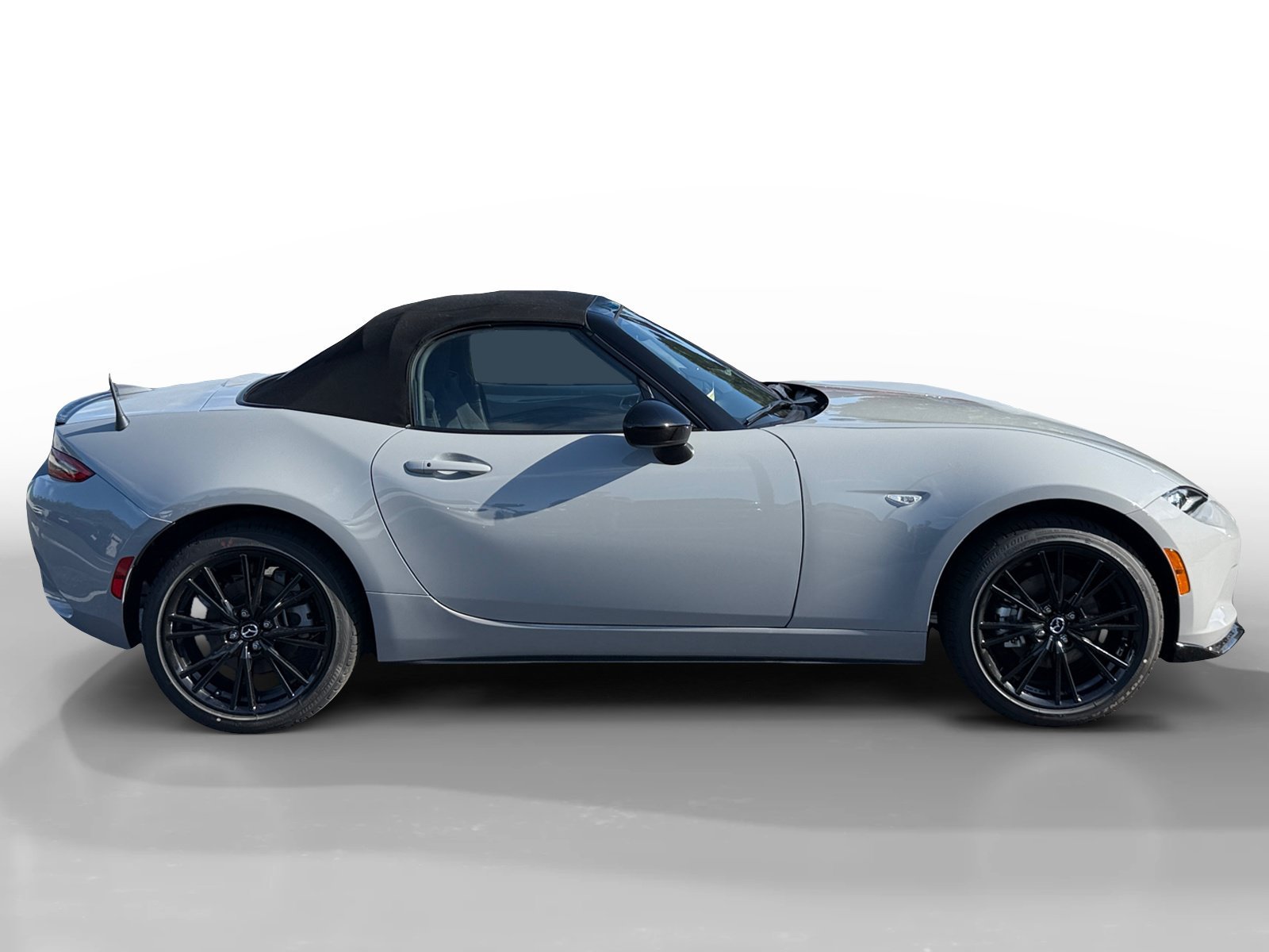 New 2026 Aero Gray Metallic Mazda Club image 6