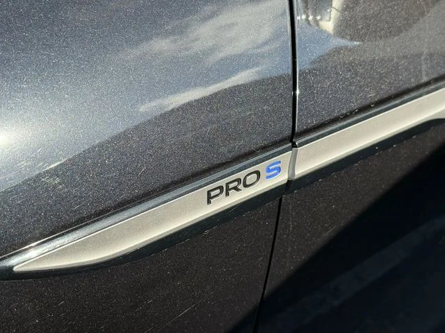 Certified Used 2023 Deep Black Volkswagen Pro S image 4
