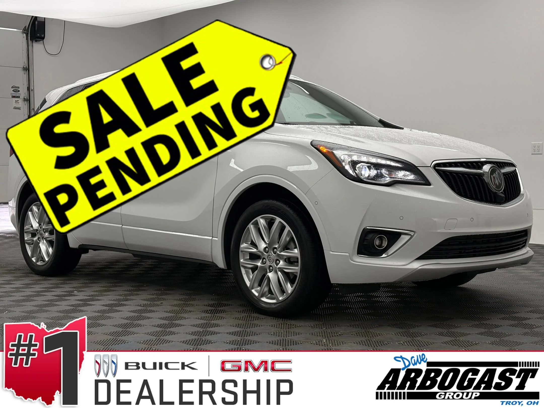 Used 2020 SUMMIT WHITE Buick Premium II image 1