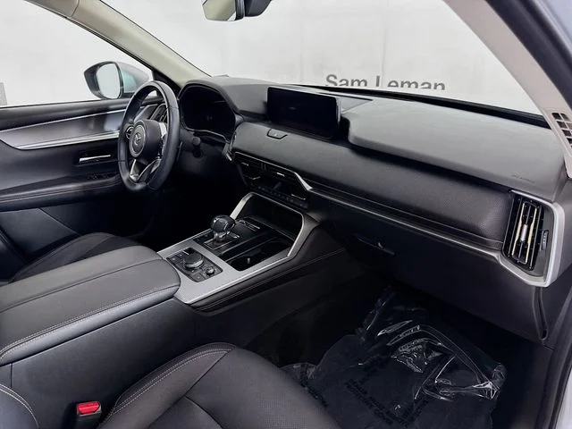 Used 2024 Silver Mazda Premium image 31
