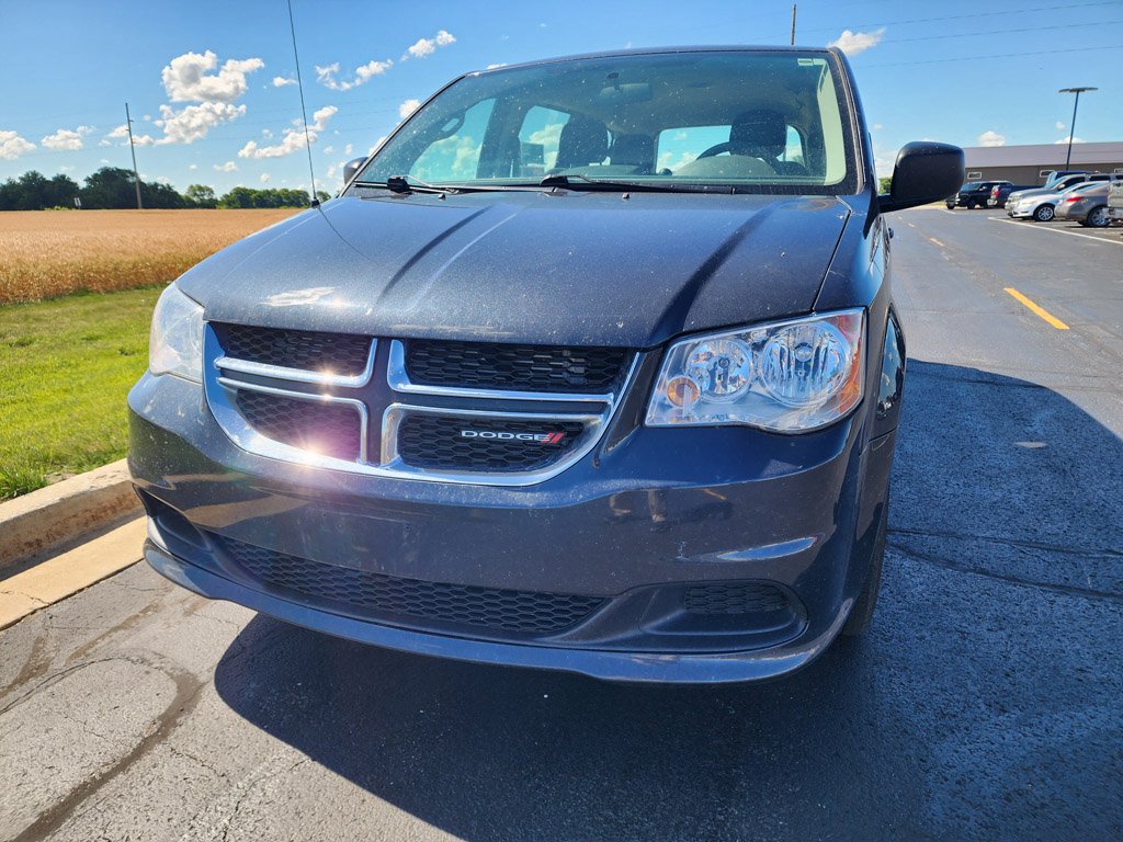 Used 2014 Maximum Steel Metallic Clearcoat Dodge American Value Pkg image 2
