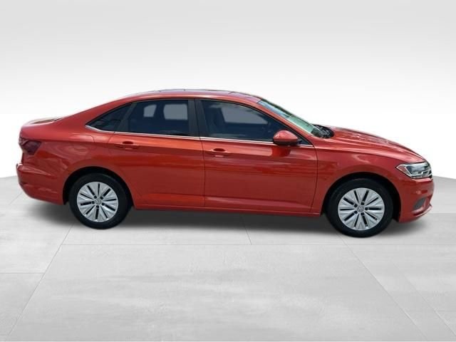 Used 2019 Orange Volkswagen 1.4T S image 3