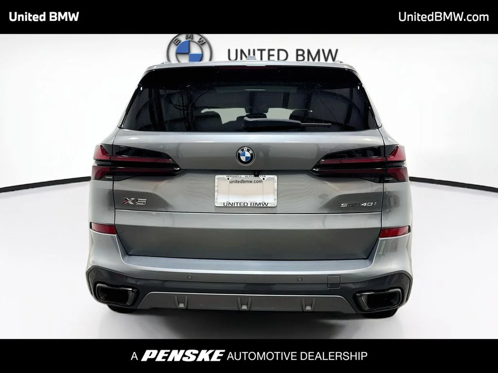 Certified Used 2025 Skyscraper Grey Metallic BMW sDrive40i image 6