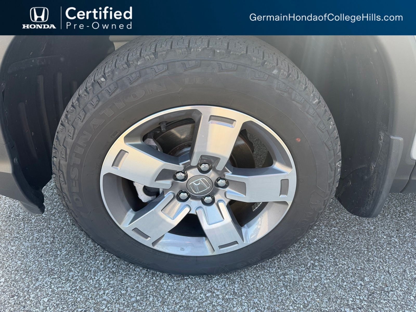 Certified Used 2024 Lunar Silver Metallic Honda RTL image 11