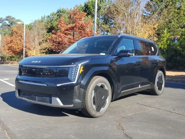 New 2026 Ebony Black Kia Land AWD image 32